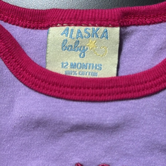 Girls size 12 mths | Alaska onesie/sock set - Picture 3 of 4